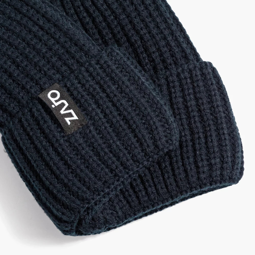 Hela Beanie — Dark Navy
