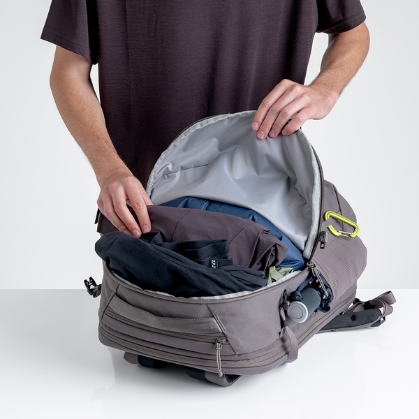 Monda 25l Everyday Backpack — Black