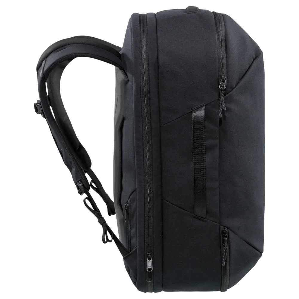 Monda 40l Carry On Backpack — Black