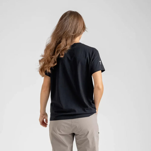 Unuo Women's Organic Cotton T-shirt — Black